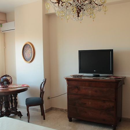 B.&B Margaret'S House Bed & Breakfast Milazzo Eksteriør bilde