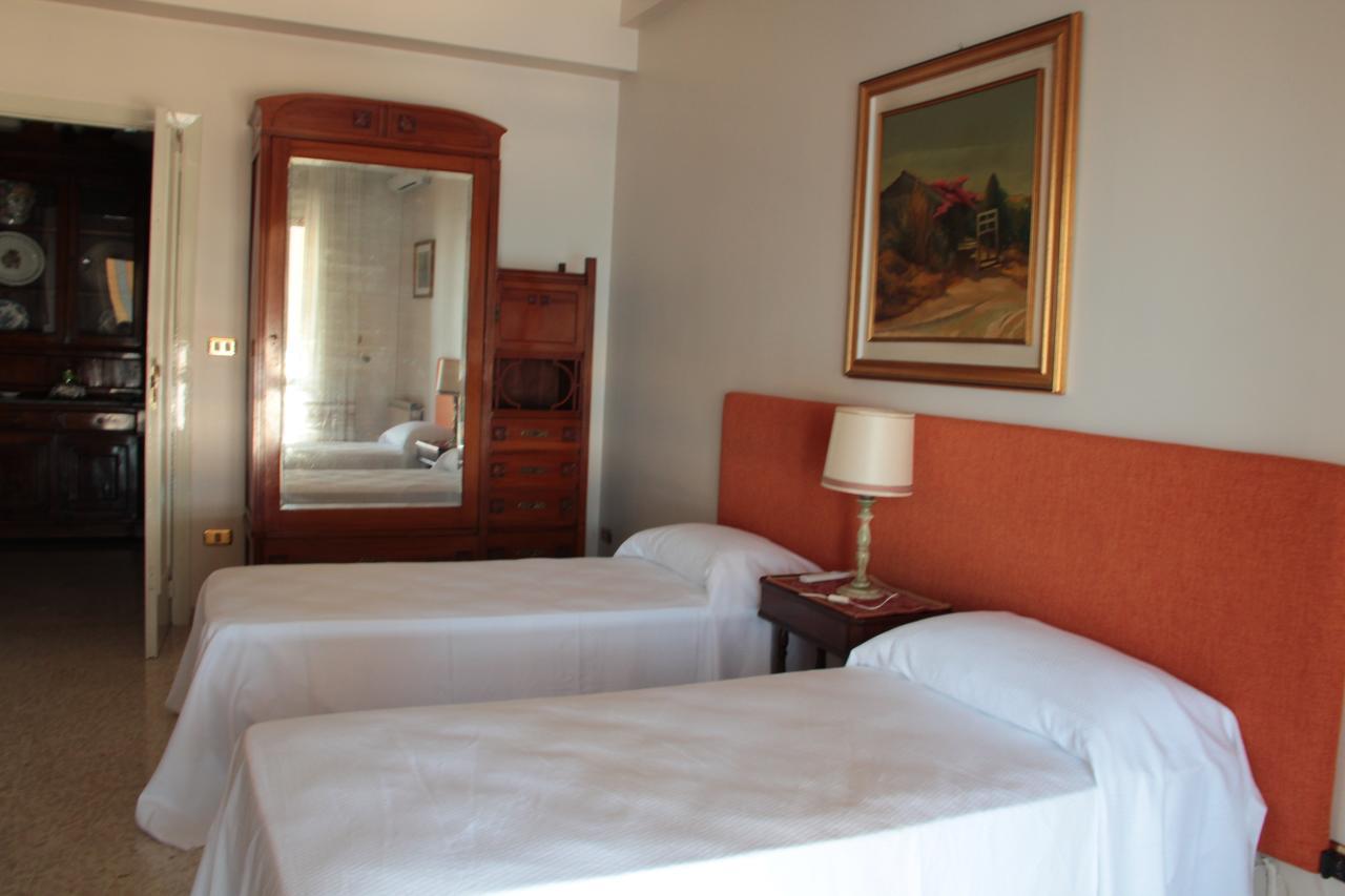 B.&B Margaret'S House Bed & Breakfast Milazzo Eksteriør bilde